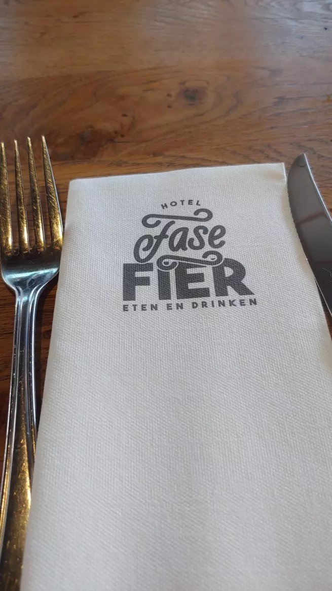 Hotel Fase Fier Eten en Drinken