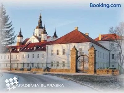 Pokoje Goscinne Domu Pielgrzyma w Supraslu