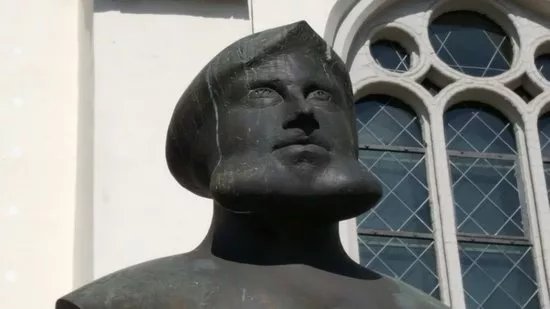 Denkmal Ernst der Bekenner