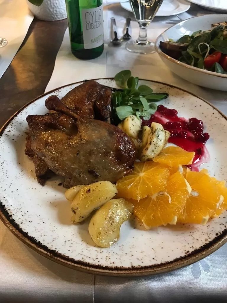 Trzej Kucharze Restaurant