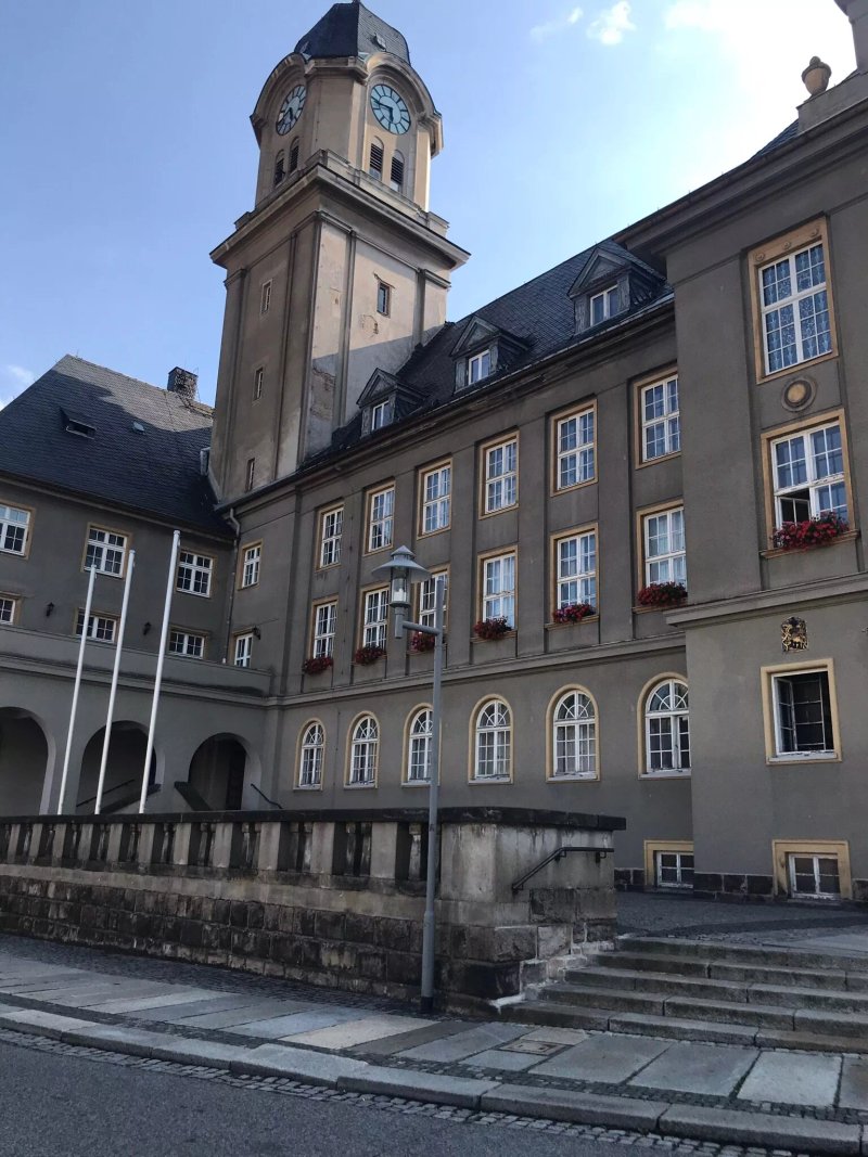 Rathaus - Stadtverwaltung Geyer