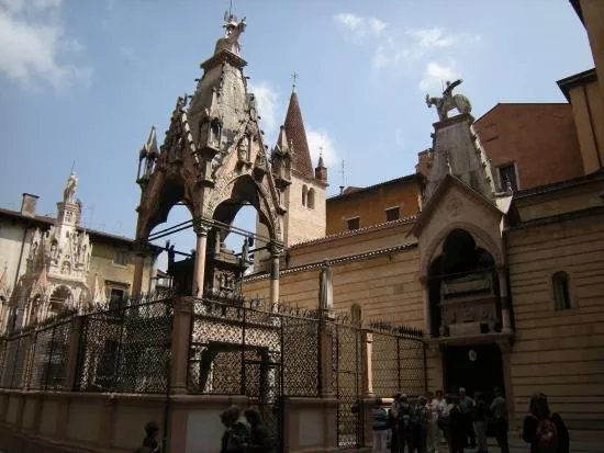 Santa Maria Antica