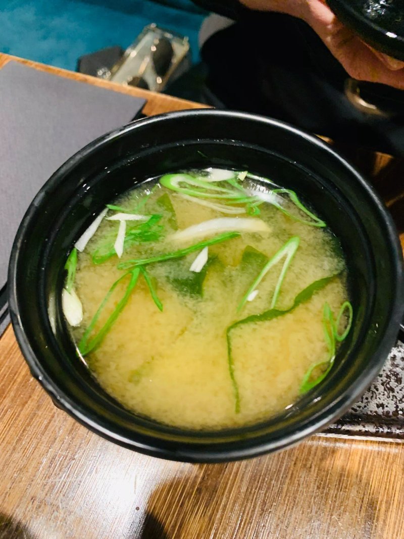 Qirin - sushi and drinks