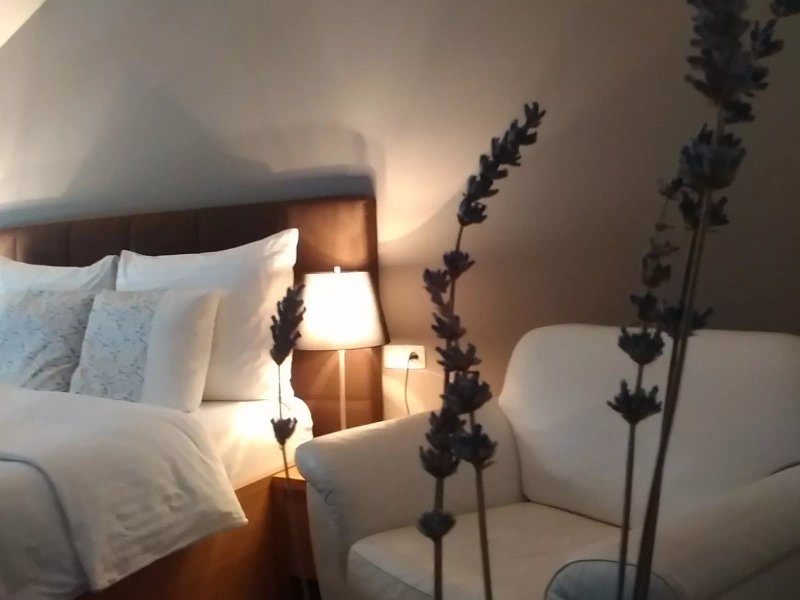 Hotel Marathon