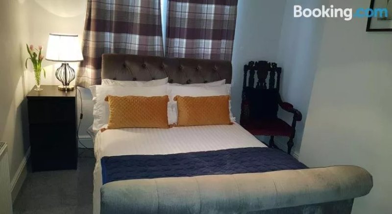 Bedroom in Woodford