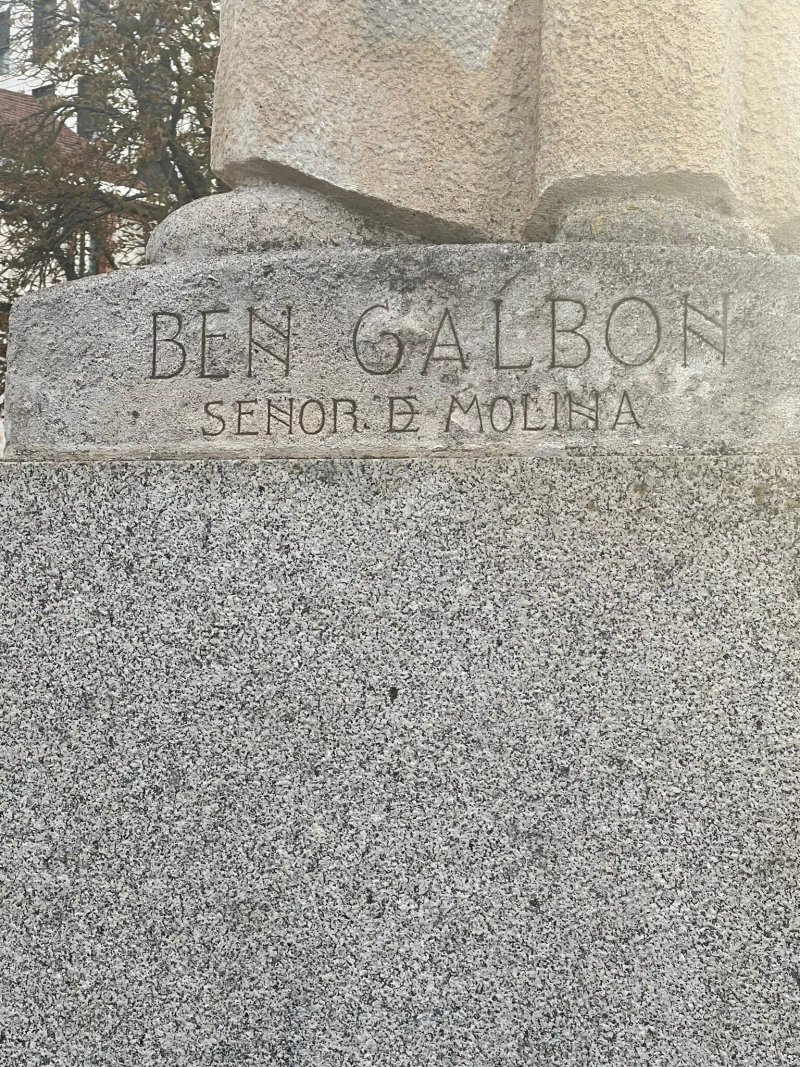 Estatua De Ben Galbon