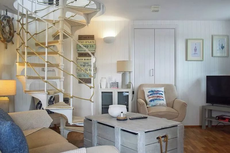 2 bedroom accommodation in Churston Ferrers, near Brixham