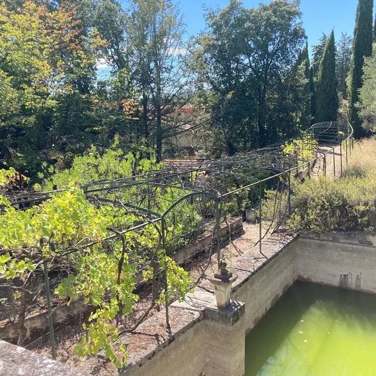 Domaine Chateau La Tour Provence