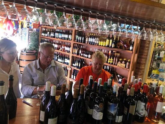 Kivotos...your Wine Experience