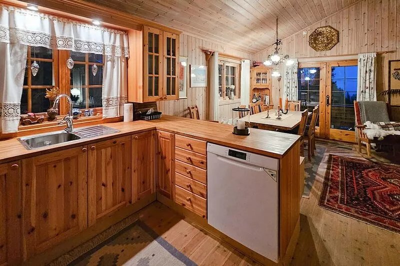 Lovely home in Tuddal with house a mountain view