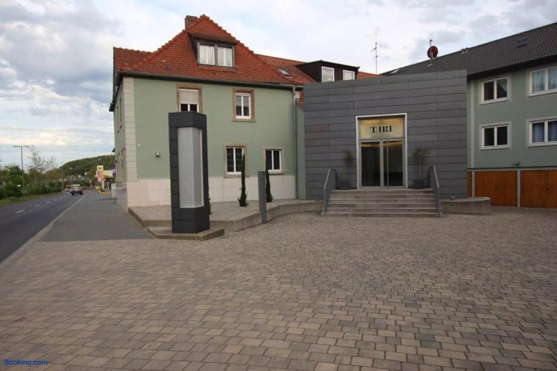 Hotel Tari