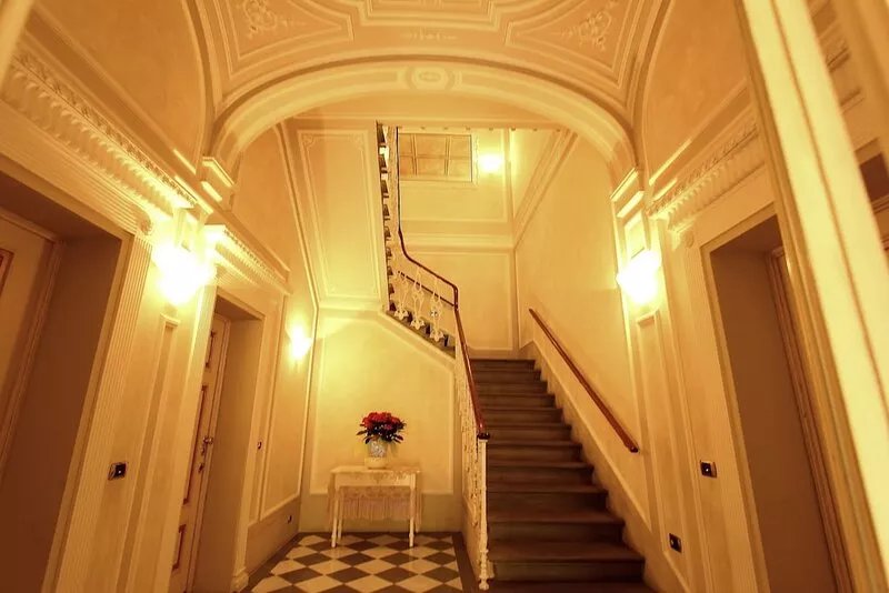 ARTWORK APARTMENT IN FLORENCE CITY CENTER