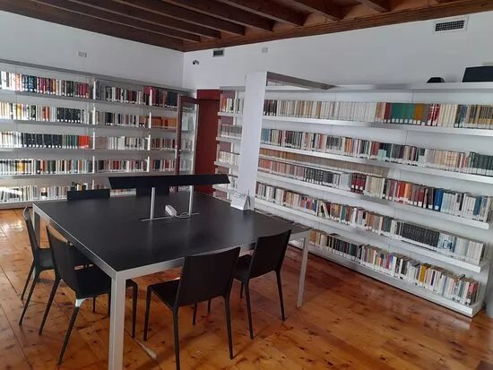 Biblioteca Luigi Credaro
