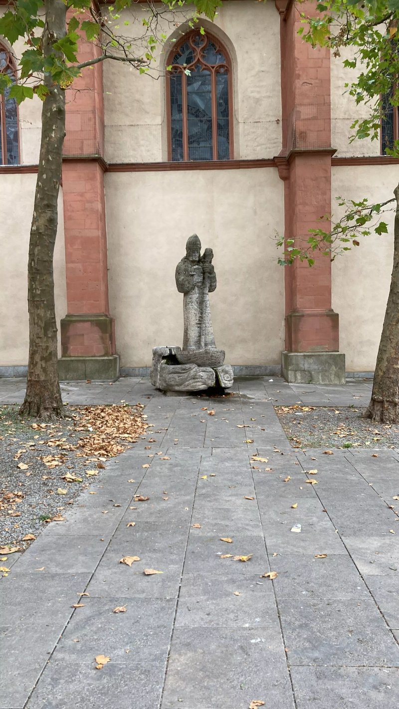Konrad-von-querfurt-denkmal