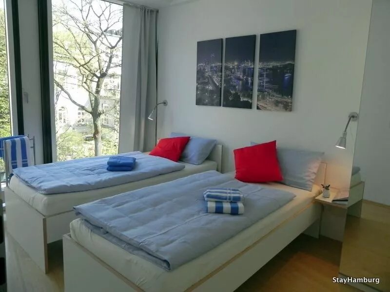 3-bedroom flat: Elbspeicher II - modern flat, sleeps up to 8, Wi-Fi