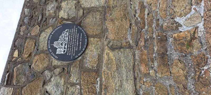 Prince Of Wales And Rochdale Memorial