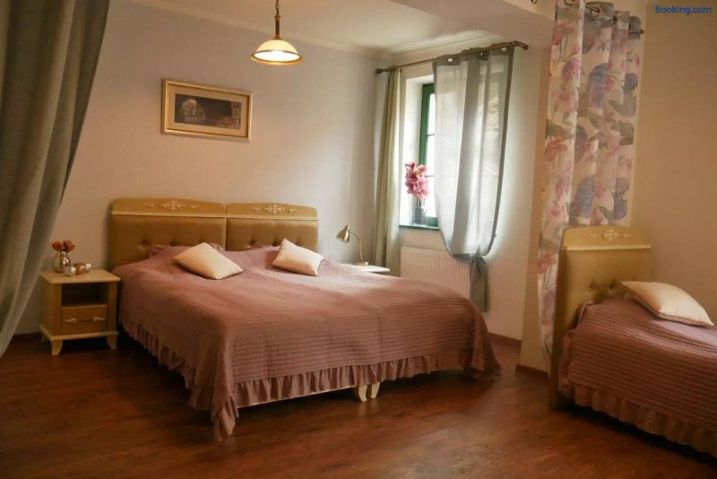 Trufla Rooms & Chocolate