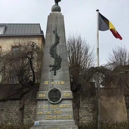 Monument aux morts du 10eme regiment de Ligne