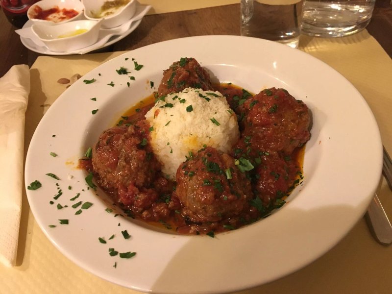 Kafeneon