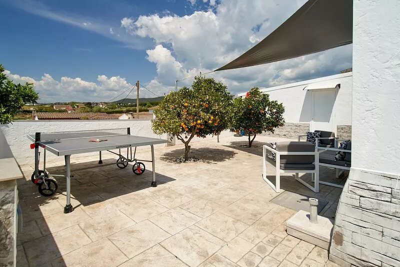 House for 14 people with pool, ping pong and petanque, 10 minutes from the beach