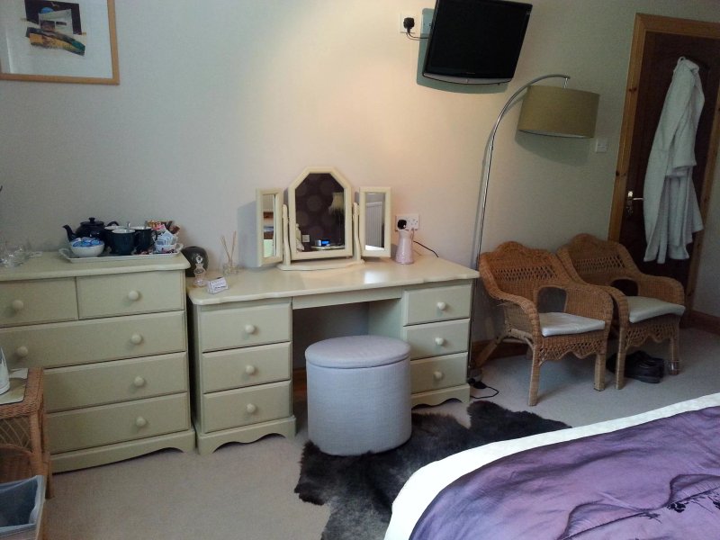 Lochview Bed and Breakfast