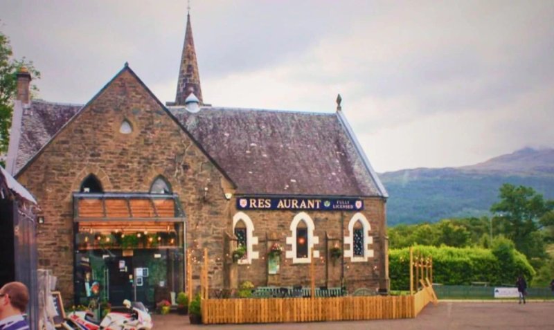 The Slanj Cafe & Shop