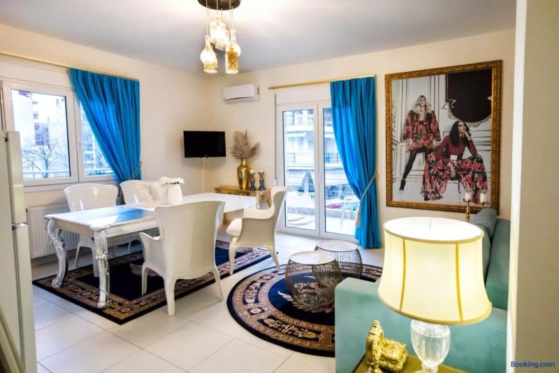 Deluxe Apartments