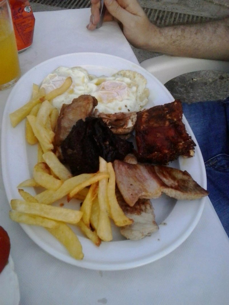 Hostal Restaurante Carlos III