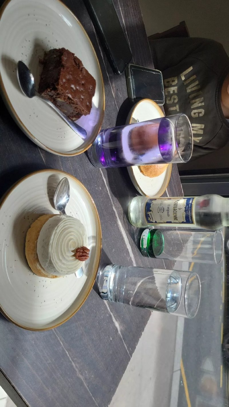 Zoi Patisserie