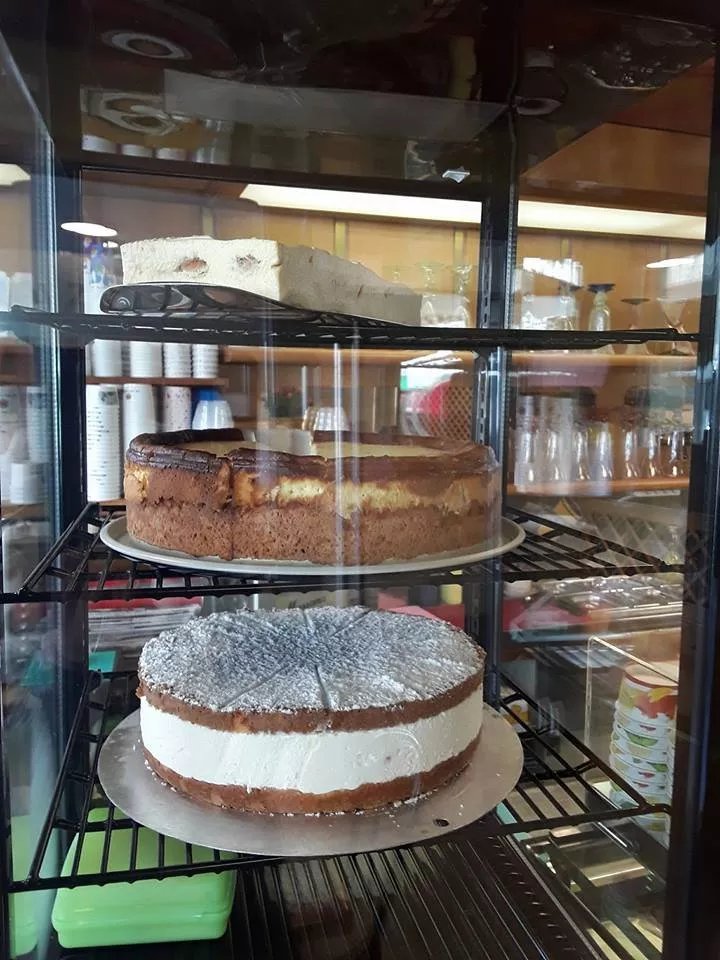 Eiscafe De Pellegrin Gelateria Zoldana