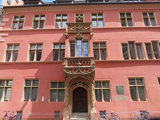 Haus zum Walfisch