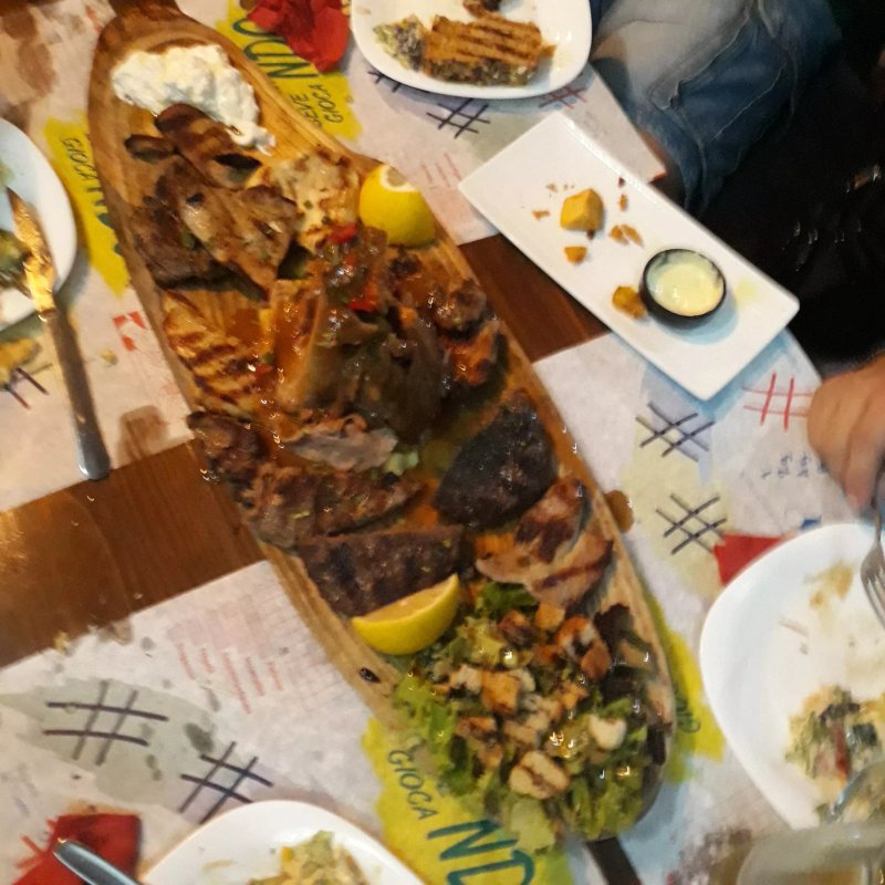 Bira & Tsipouro Mazi