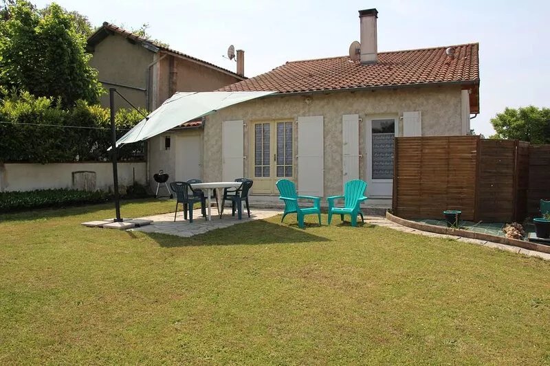 Logement 4p. close to beach and center with garden ++ all on foot ++