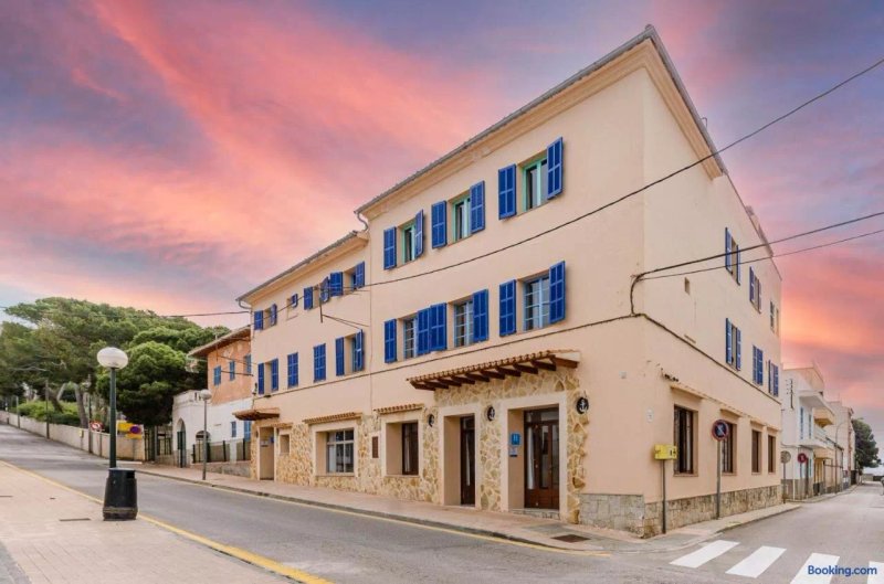 Hostal Marina