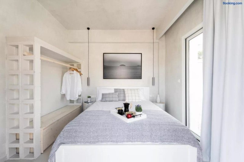Iraklitsa Suites