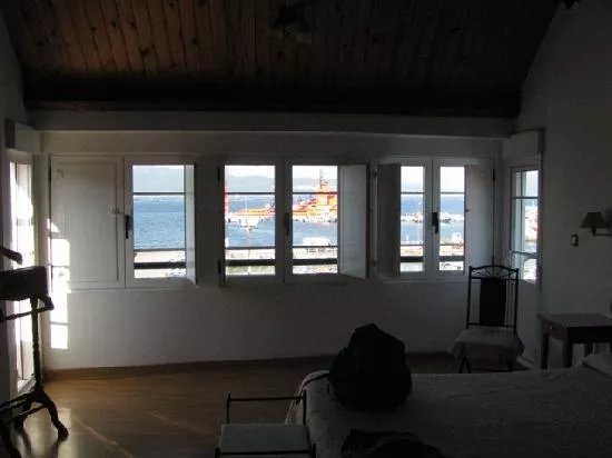 Pension Residencia Ria De Muros
