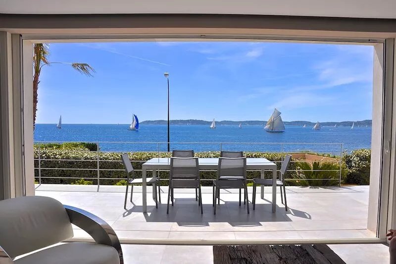 VILLA very CENTRAL ; PANORAMIC SEA VIEWS ; Heated Pool ; Saint-TROPEZ VIEW !