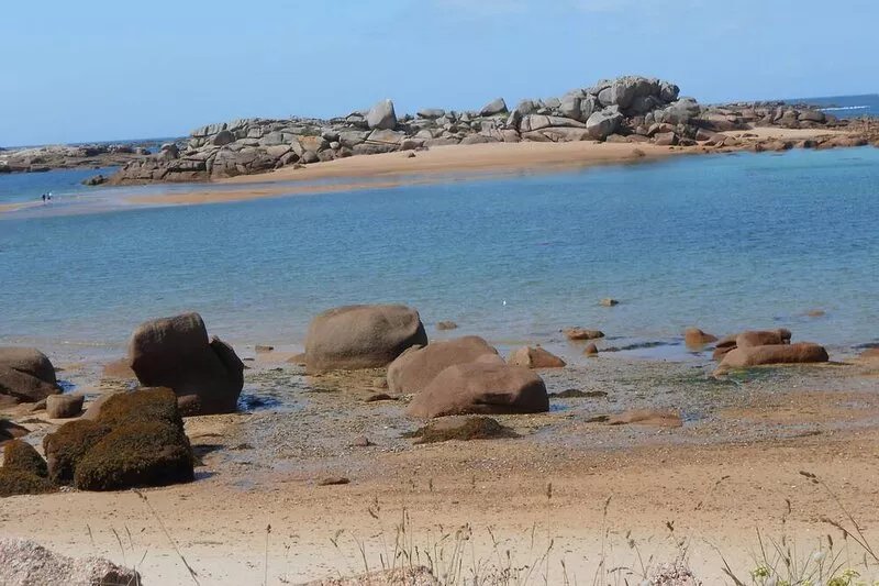 House 100m from the sea, Trégastel plage, heart of the pink granite coast