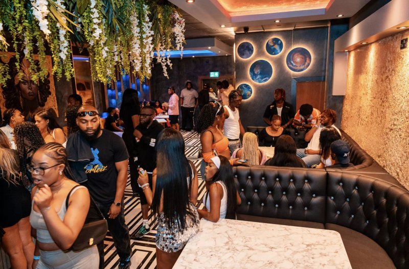 Ekelipse Lounge And Bar