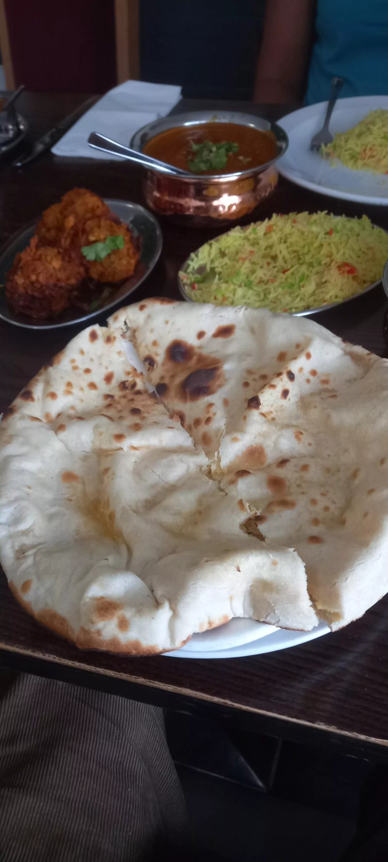 Pontyates Tandoori Restaurant