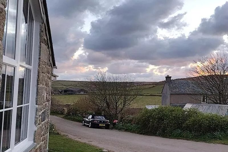 Converted barn  near St Ives. Fabulous location with far reaching views.