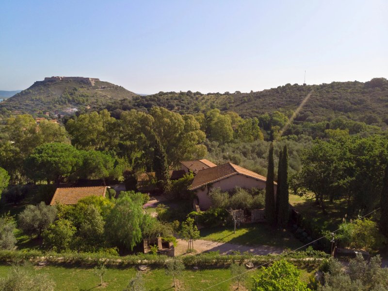 Pimpinnacolo Gardens - My Extra Home