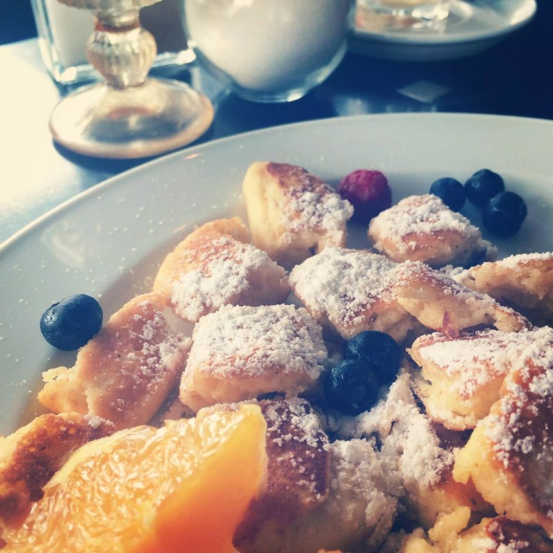 Cafe Carre