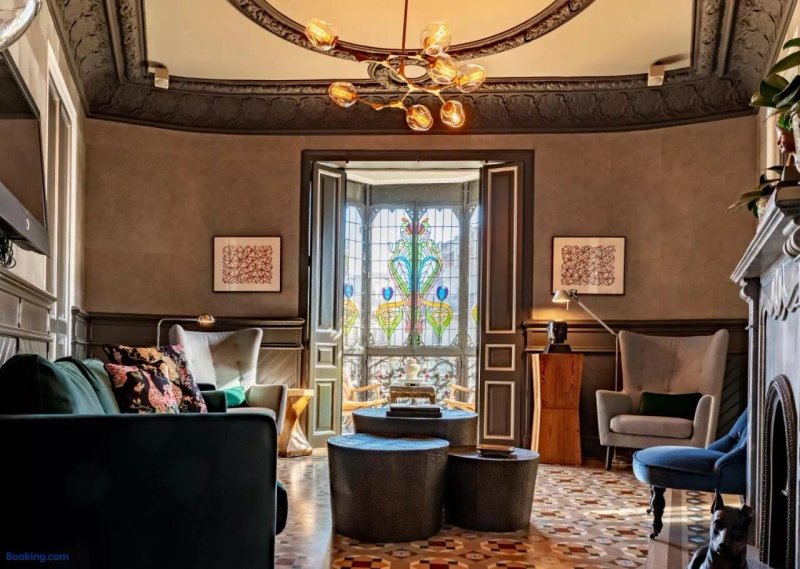 Home Around Luxury Apartments Barcelona