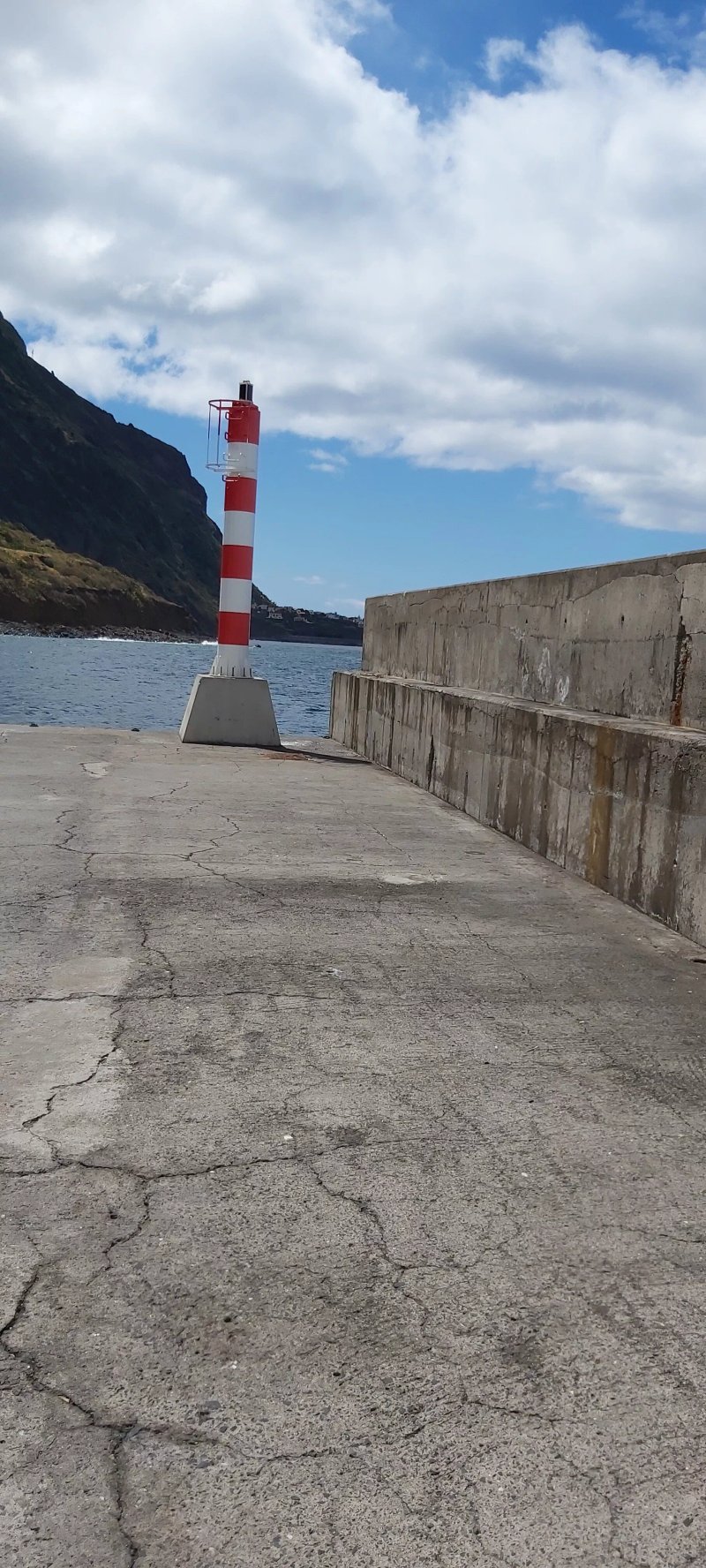 Paul Do Mar Shelter Harbour
