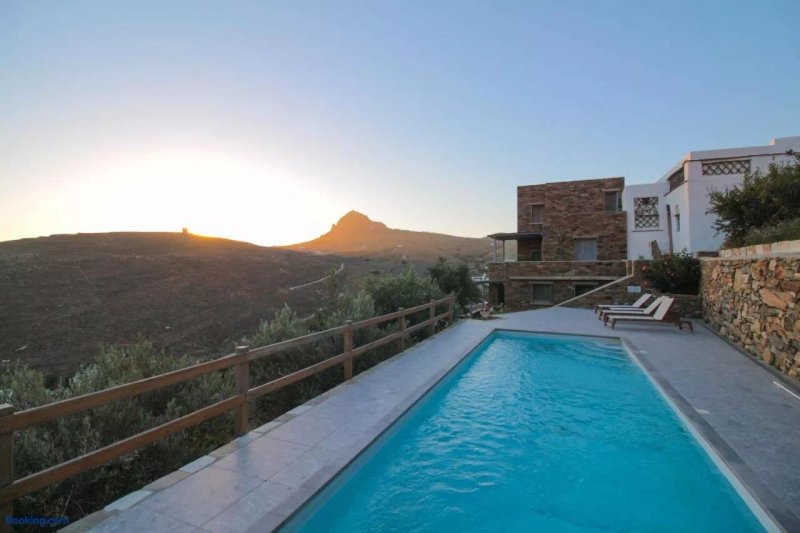 Tinos Pegion House