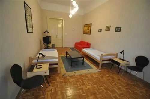 Nikola's Place
