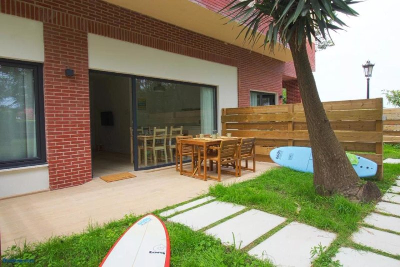 Apartamentos Costa Meron