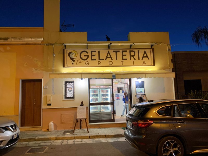 Gelateria La Grotta