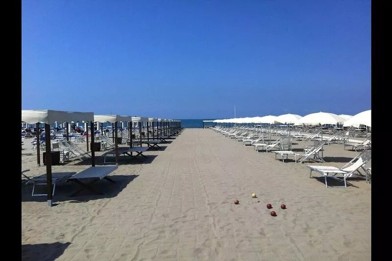 Villa Dodi - villa with garden located between Pietrasanta & Versilia beaches